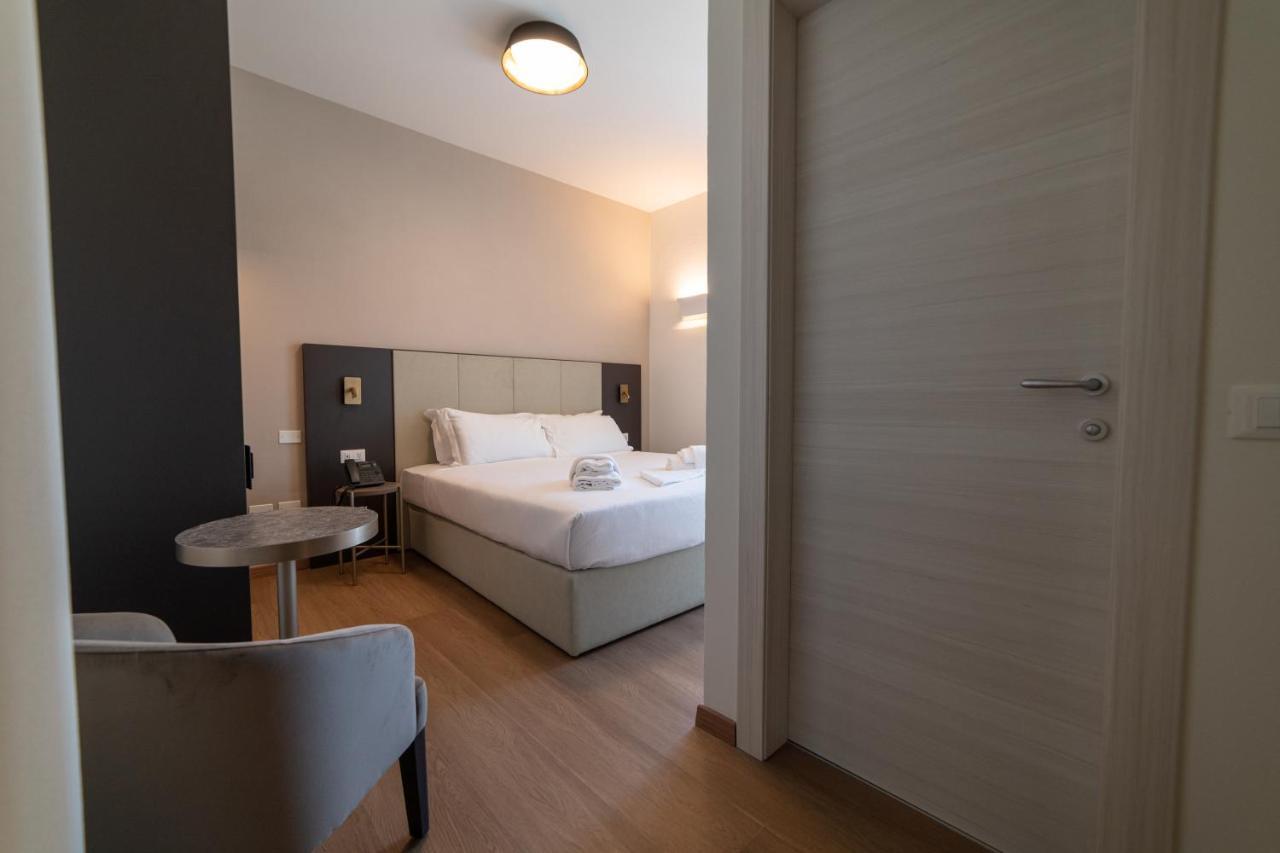 Hotel Arilica Peschiera del Garda Extérieur photo